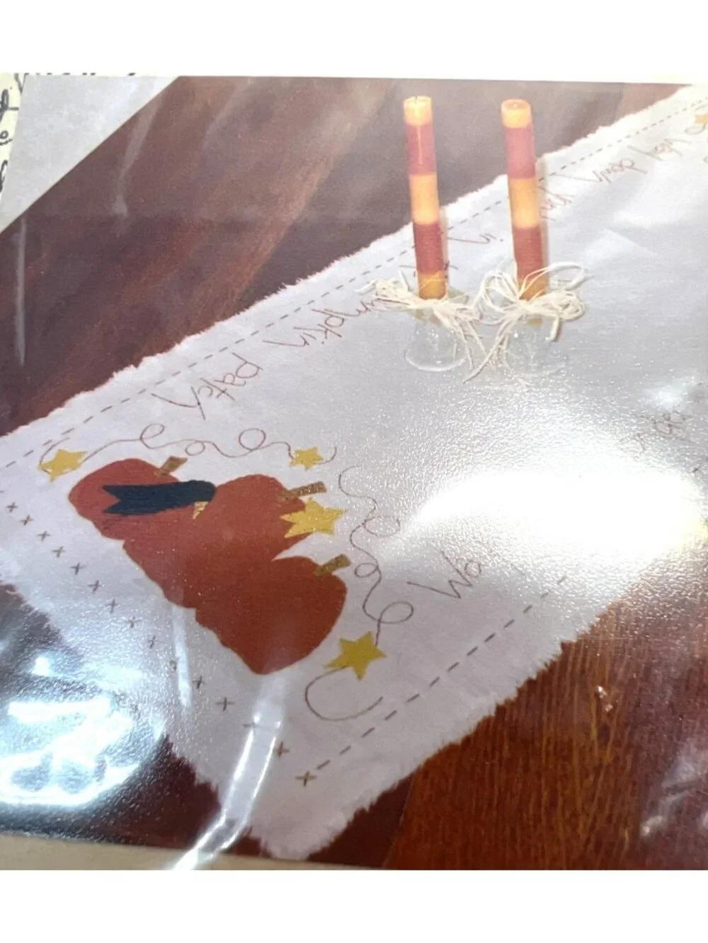 Dizzy Frizzy Harvest Table Runner Embroidery Kit 583 Autumn Pumpkin Design